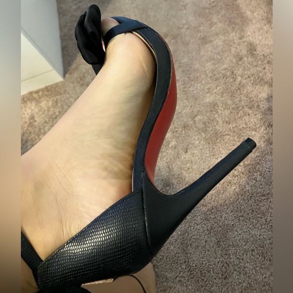 Aldo strappy stilettos with detachable bow - Picture 6 of 6